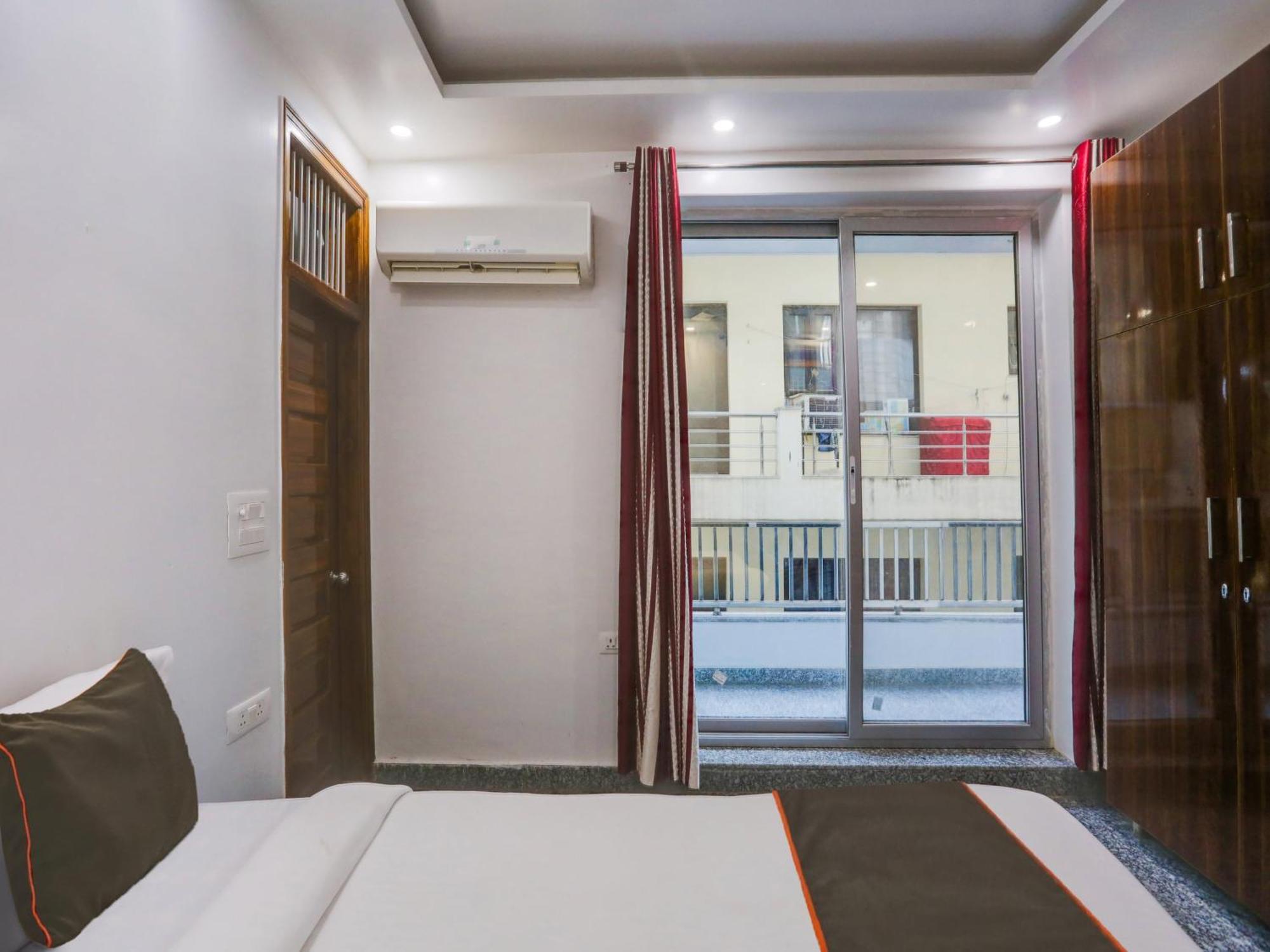 Collection O Sagar Inn Гургаон Экстерьер фото